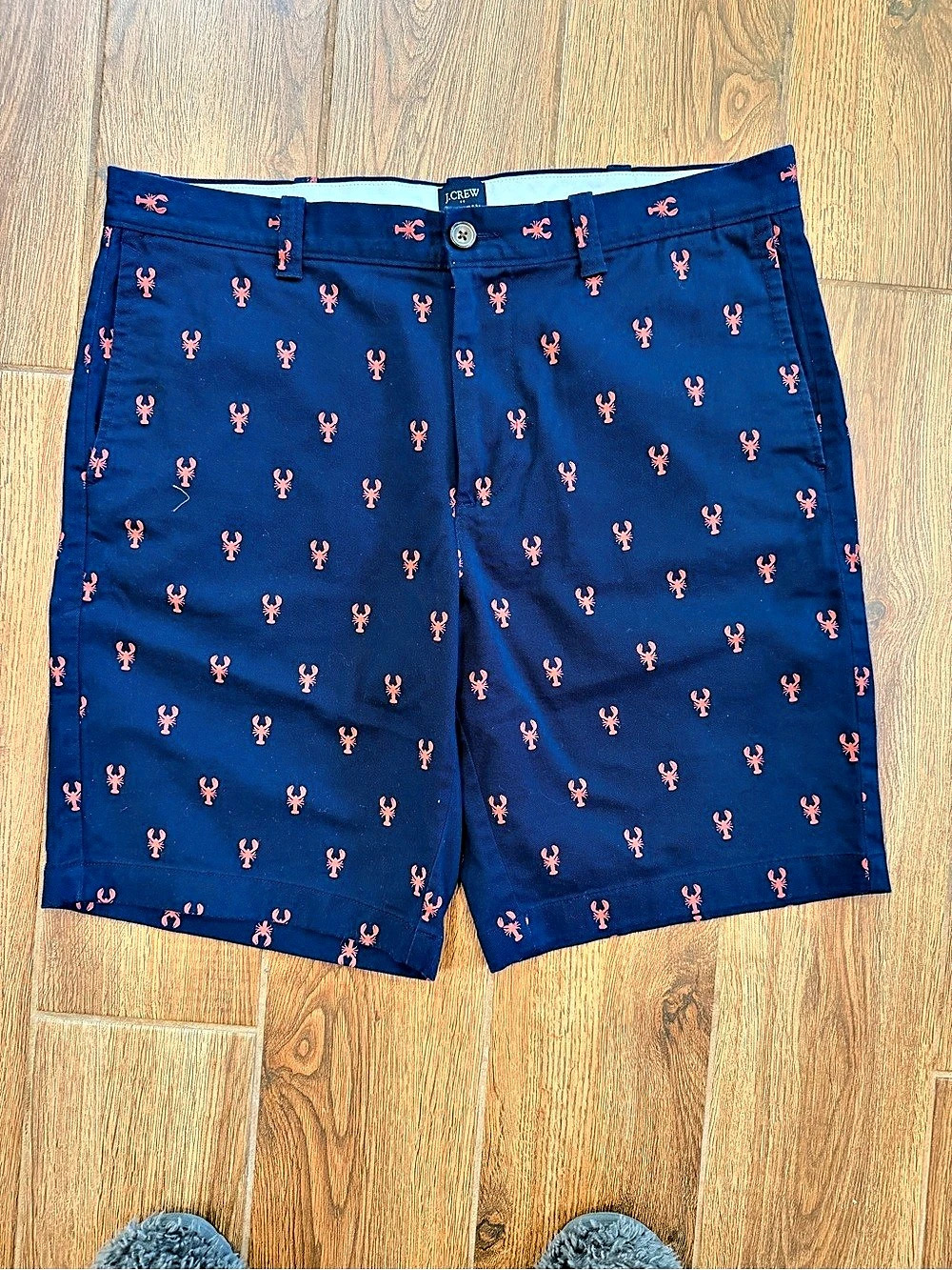 J.Crew Lobster Print chino Shorts 9” / men’s 34